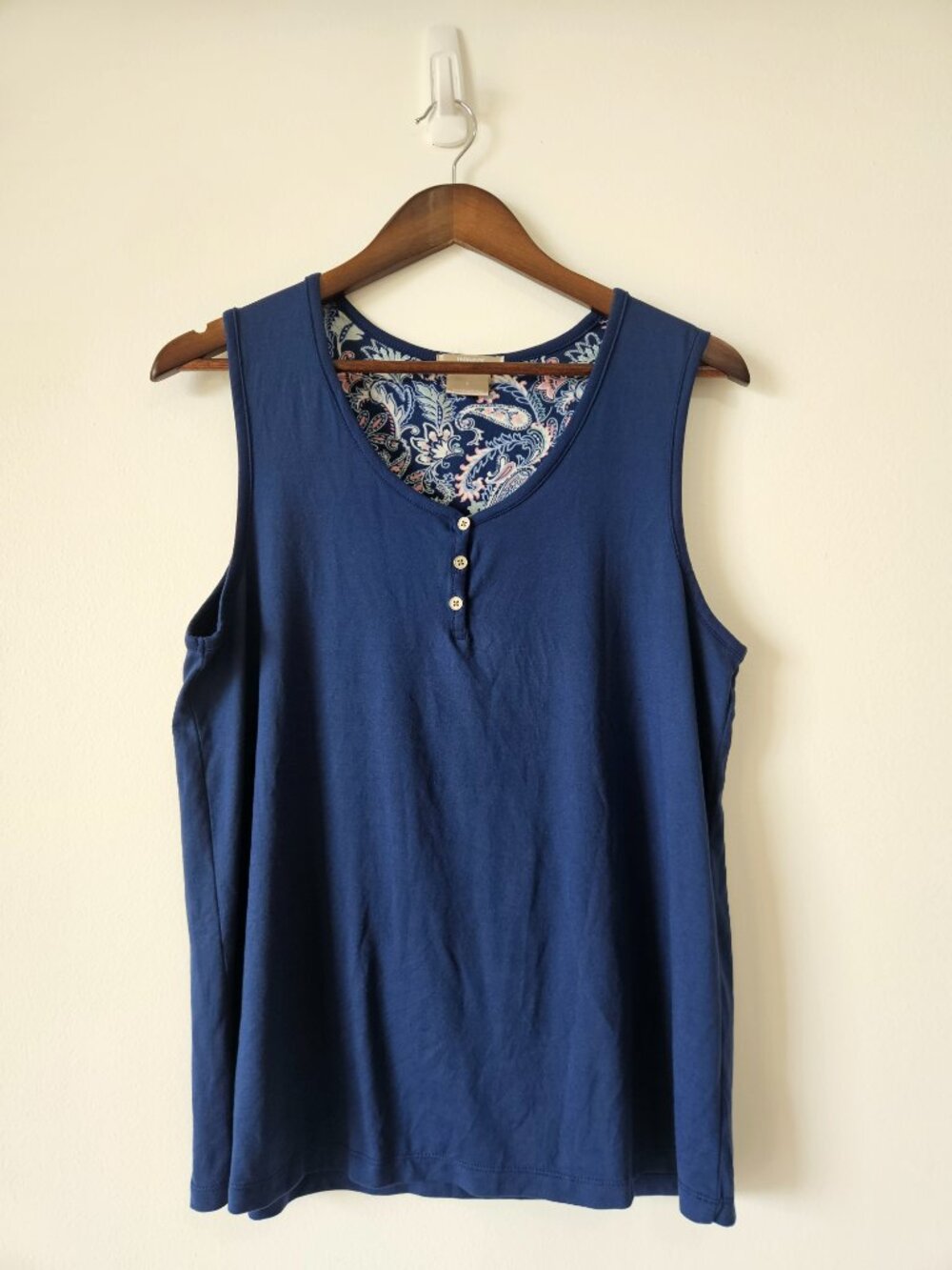 Ink + Ivy L Large Tank Top Blue Button Chest